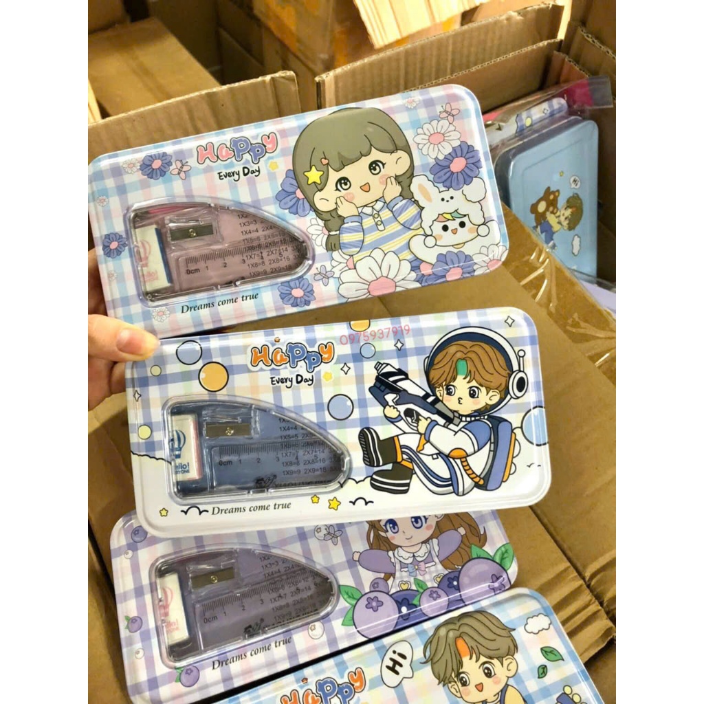 Hộp Bút 189 - Hộp Bút Kèm 4 Chi Tiết ( Hai Bút Chì, 1 Thước Kẻ, 1 Tẩy, 1 Gọt Bút Chì)