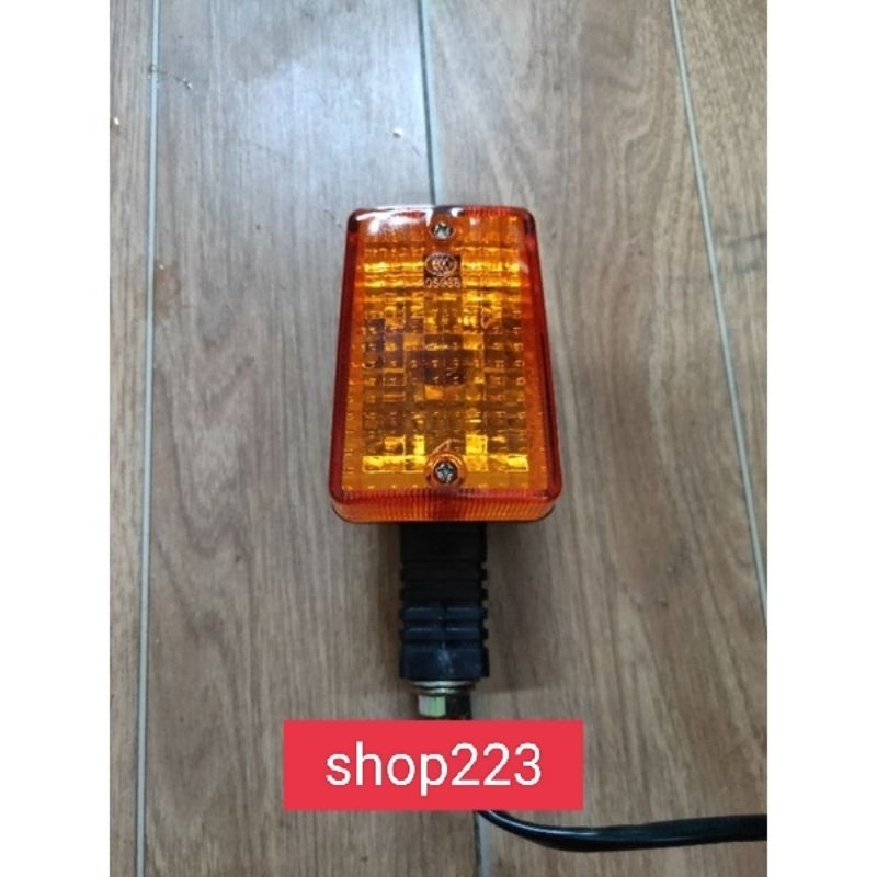 Củ xi nhan xe honda win 100