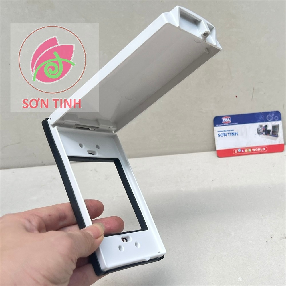 Mặt che chống thấm nước MPE A223V - Trắng, Dùng cho ổ cắm và công tắc điện trong nhà