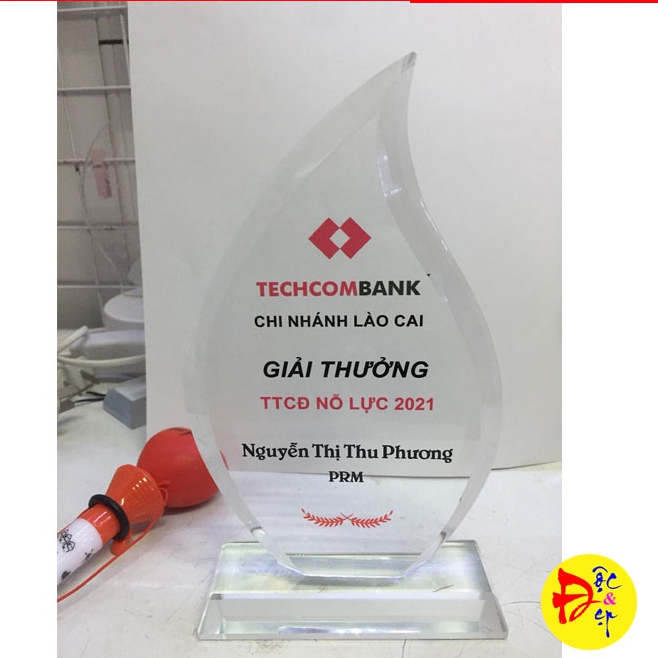 Pha lê, kỷ niệm chương ngọn lửa (in theo yêu cầu)