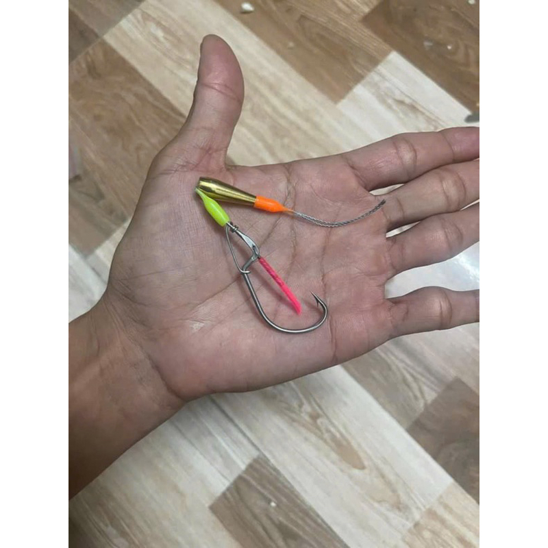 lưỡi  nhái  treo 1.8  kiểu  thaí câu  nhái thật.