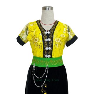 Trang phục dân tộc Thái hóa trang dân tộc biểu diễn