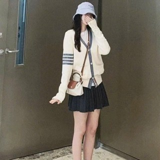 Áo Len Cardigan Thom, Áo Khoác Len Cổ Tim Viền Sọc Tay Chất Len Dày Dặn Kiểu Dáng Đơn Giản Bassic Hàn Quốc | Thảo Chi