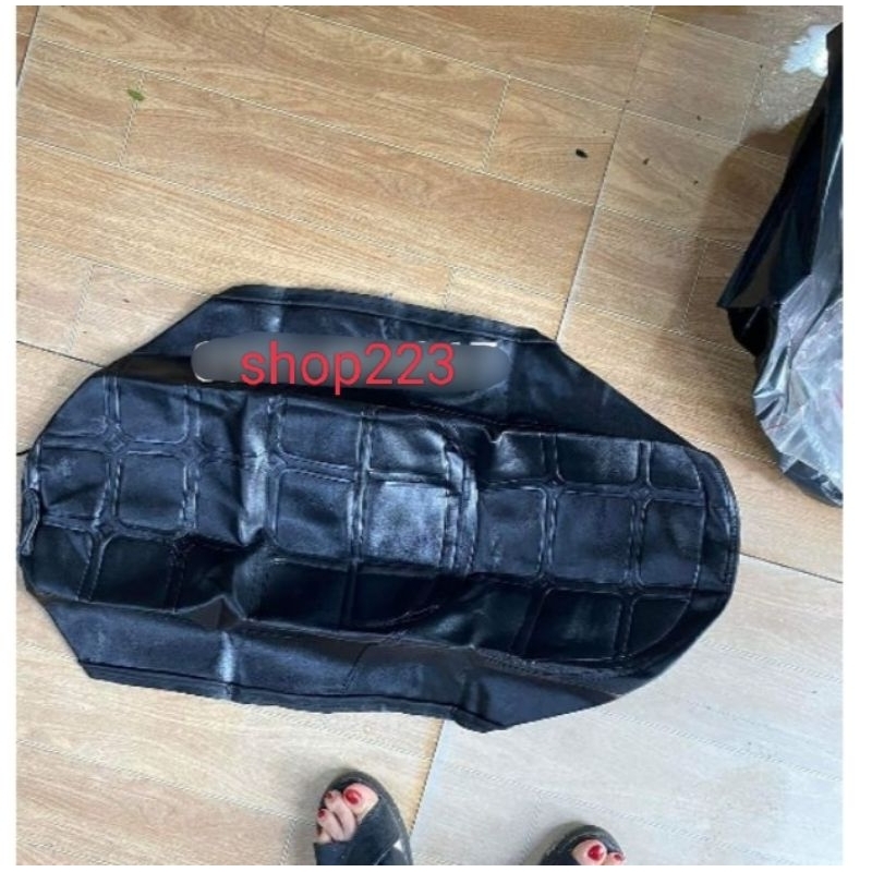 vỏ yên xe Honda Custom CM125