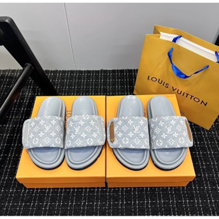 Dép L/...V quai dán hàng chuẩn loại 1 form to chân gầy lùi size fullbox hộp cam đi nhẹ êm chân