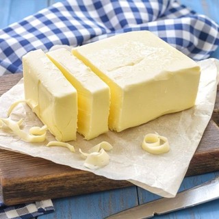Bơ Lạt Adeka 200g