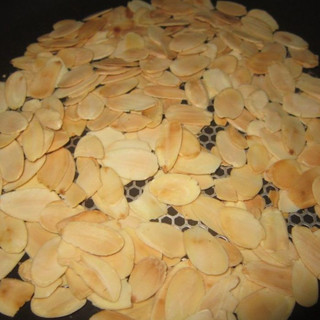 Hạnh Nhân Lát 100g