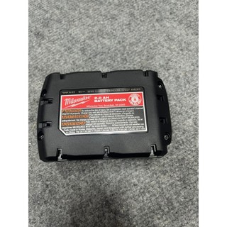 Sạc pin 18v Milwaukee hàng nhập Mỹ