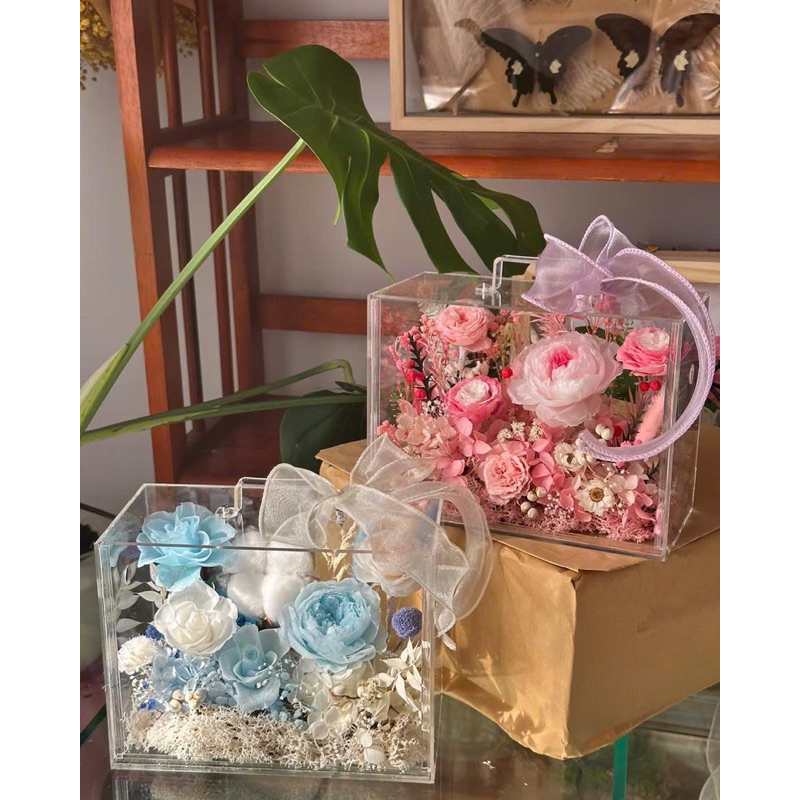 Hộp hoa khô trong suốt/ Vali hoa bất tử size 20x15x10cm