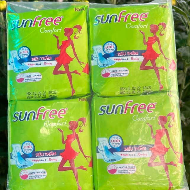 Băng vệ sinh Sunfree Comfort có cánh (gói 8 miếng)