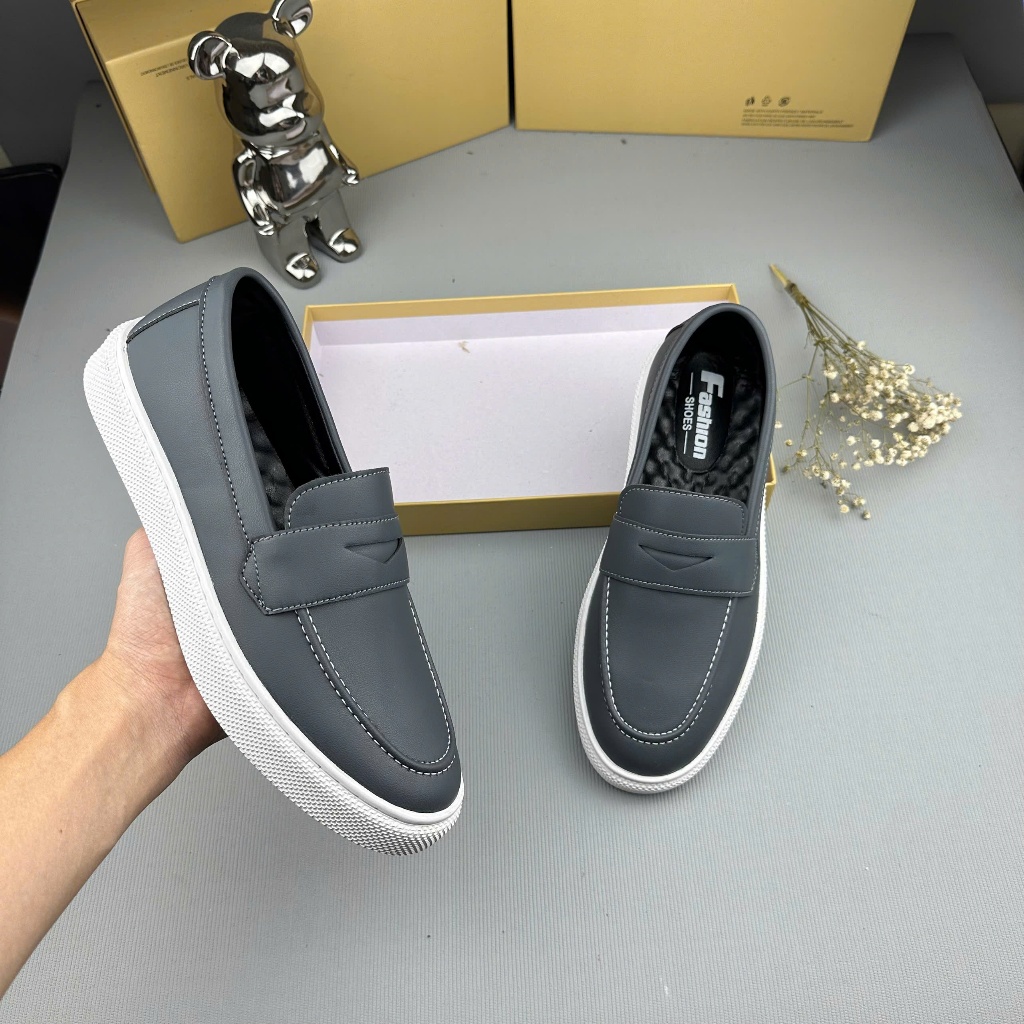 Giày lười nam SlipOn màu xám xi măng Vanus Shoes, làm bằng da xít chống nhăn hàng fullbox