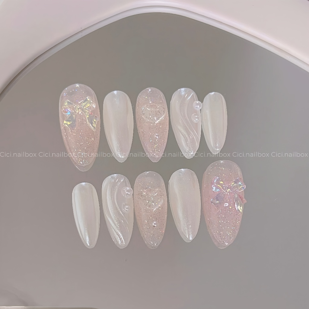 Móng giả thiết kế C173 nhũ hồng cầu vồng mix tráng gương gel nổi chụp kỷ yếu cici nailbox | BigBuy360 - bigbuy360.vn
