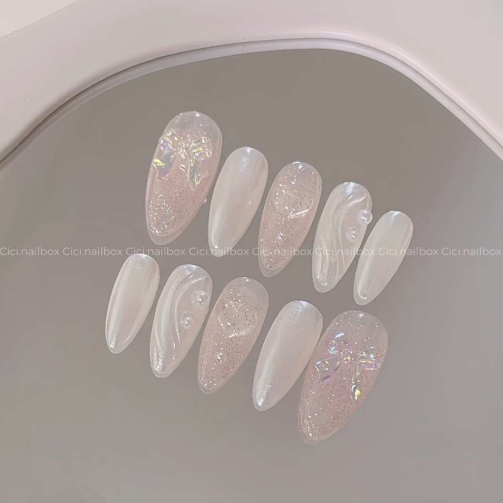 Móng giả thiết kế C173 nhũ hồng cầu vồng mix tráng gương gel nổi chụp kỷ yếu cici nailbox | BigBuy360 - bigbuy360.vn