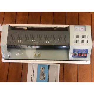 Máy ép plastic YT320 khổ A3