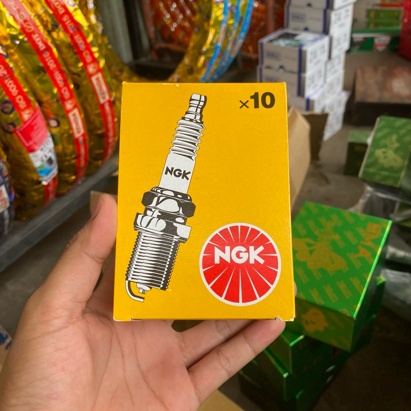 ( Giá Sỉ 1 Hộp 10 cái ) Bugi NGK C5HSA chân ngắn Chính Hãng ( NGK THAILAND ) Niterra Phân Phối >>>