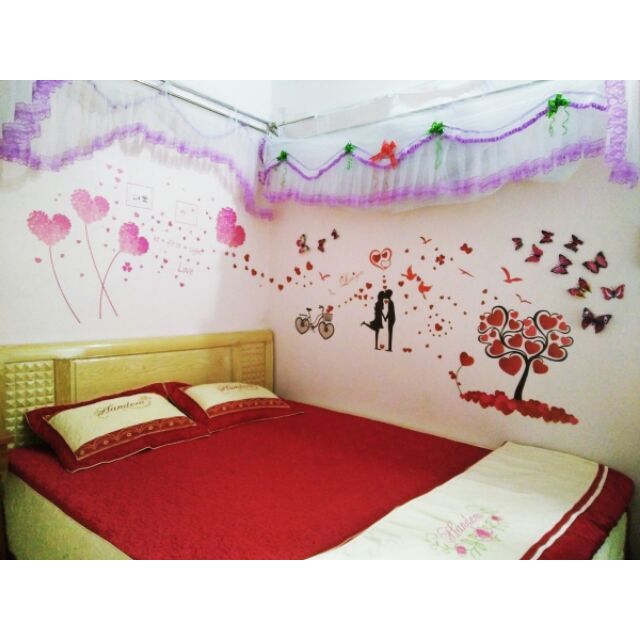 Decal dán tường combo hoa trái tim hồng + romantic