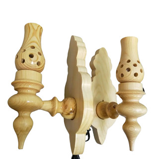 Đèn gỗ thông ốp tường 22cm ( kèm bóng đèn).