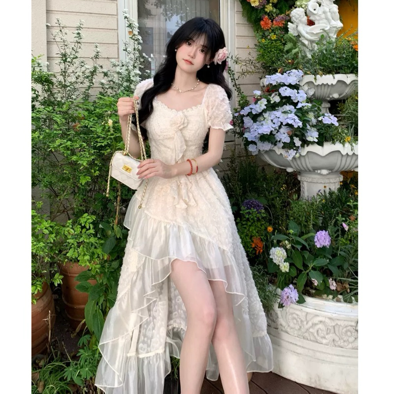 ĐẦM ĐUÔI CÁ DÁNG XOÈ CỔ VUÔNG TAY PHỒNG BABY đầm lông công | BigBuy360 - bigbuy360.vn