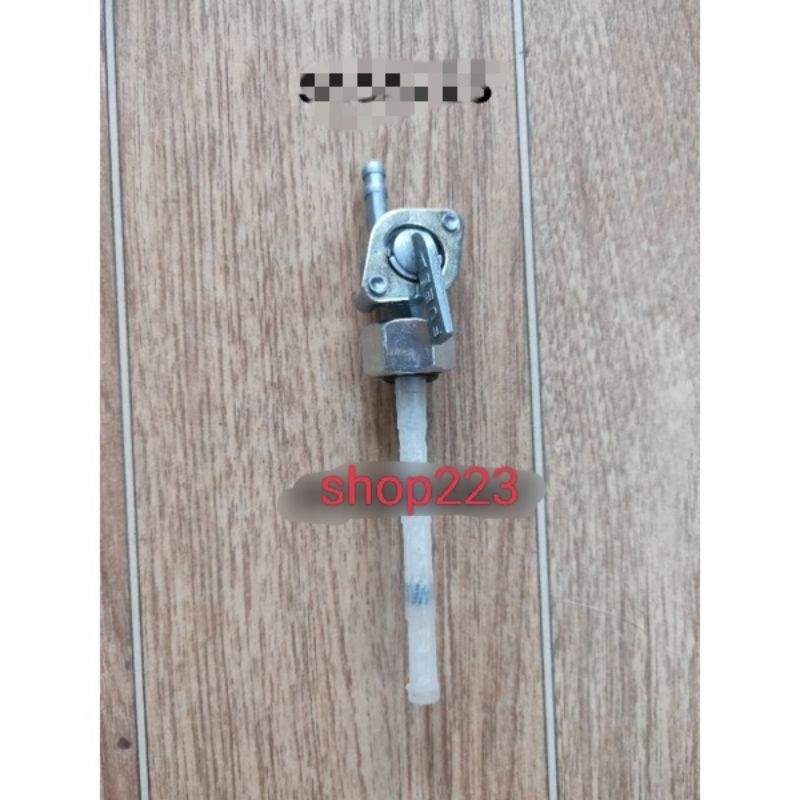 van khóa xăng xe CD