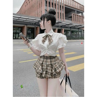 Set đồ nữ áo sơmi tay bèo xoắn eo mix quần váy caro 1991x shop