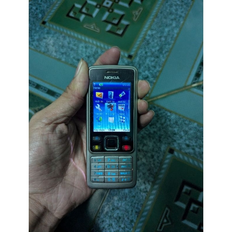 Xác điện thoại Nokia 6300 lên màn
