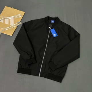 Áo khoác bomber gió nam nữ Das trơn khoá zip phối in logo 3 sọc Basketball cao su sau lưng 2 lớp AK147P