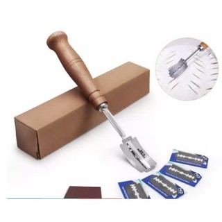 Dụng cụ rạch bánh mỳ