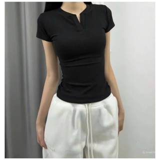 Áo Thun Baby Tee Nữ Tay Ngắn Ôm Body Cổ Tim,Áo Phông Croptop Cổ V Chất Thun Tăm Co Giãn Tôn Dáng ,Gợi Cảm Dễ Mặc