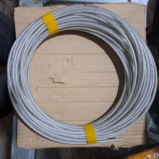 Dây phơi quần áo loại Tốt ( bộ cáp bọc phi 5 + 2 ốc + 2 nở sắt + 1 tăng đơ 8 )