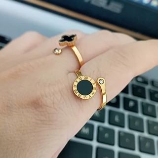 NHẪN KIỂU TITAN MẶT TRÒN ĐEN LA MÃ