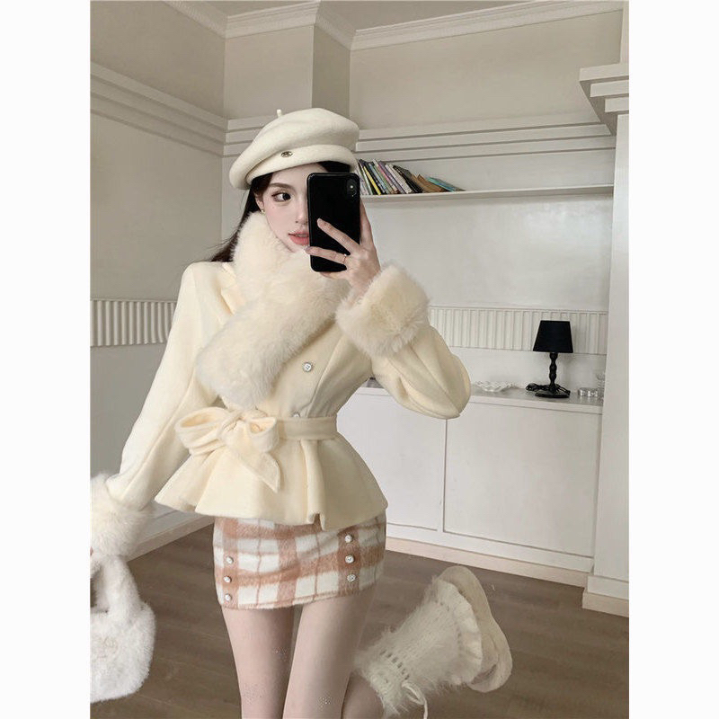 Set Dạ Áo Khoác Dạ Phối Lông Kèm Chấn Váy Chữ A Hoạ Tiết Kẻ Màu Hồng Phong Cách Sang Chảnh Tiểu Thư 