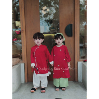 Áo dài cặp bé trai, bé gái lụa đỏ xanh phối khăn và bờm Tết nhà Đậu Kids&Mom