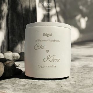   FREE KHẮC TÊN  NẾN THƠM THÔNG ĐIỆP | Nến thơm khắc tên Hygge | Set quà tặng ý nghĩa | size L | 285g 