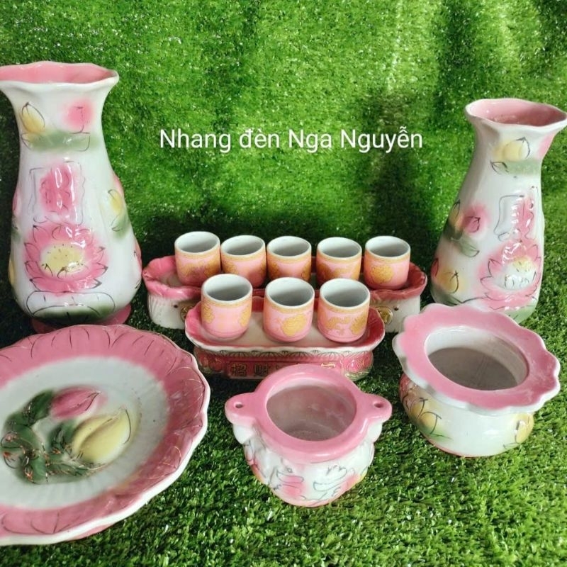 Bộ thờ cúng sứ hồng đào, lọ hoa, lư chung ly, đĩa nhiều