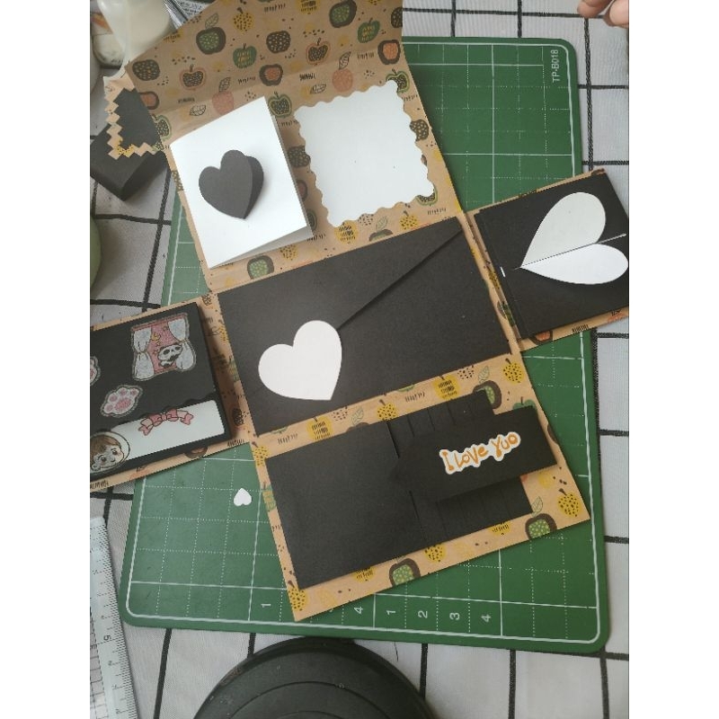 2810 thiệp handmade gắn hình (free in ảnh)