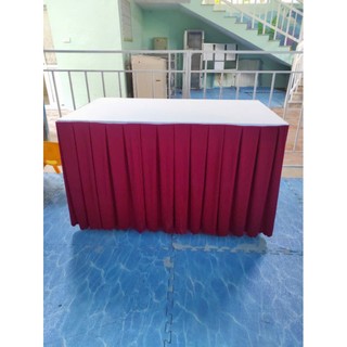Khăn trải bàn giáo viên.