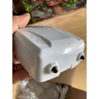 Máy sủi Ôxy tích điện Jebo 9950 2 đầu vòi