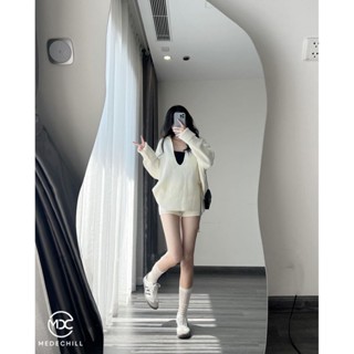 Set Len Sơ Mi Khoét Cổ Phối Quần Short Trẻ Trung Sang Chảnh Phù Hợp Mùa Thu, Đông Medechill