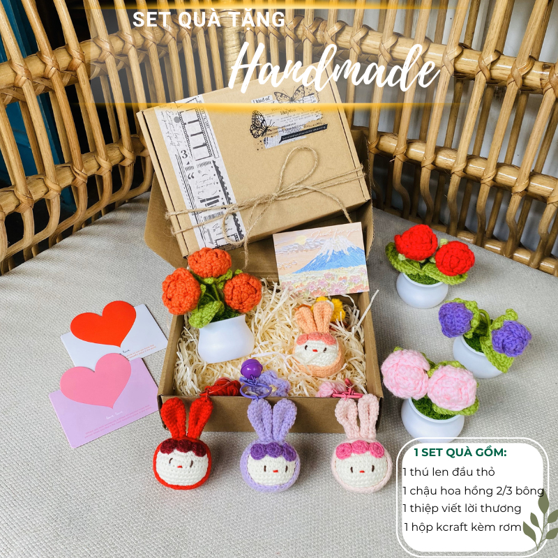 Quà Valentine Cho Nữ LYLYCRAFT, Set Quà Móc Khóa Len Handmade, Chậu Hoa Len Kèm Rơm Thiệp Và Hộp Đựn