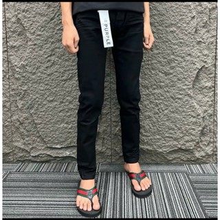 Quần jean pơ pồ đen trơn không rách dập nhăn ép ly tag lụa trước sau bảng 4 cúc hottrens-MENSWEAR