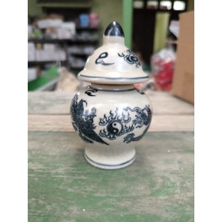 Choé thờ Men Rạn Đen