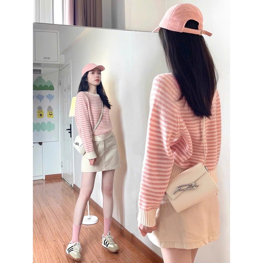 Áo dài tay nữ Kimi Sweater chất len lông thỏ mềm mại ấm áp, Áo Sweater nữ sọc hồng trẻ trung thời trang HEBE | BigBuy360 - bigbuy360.vn