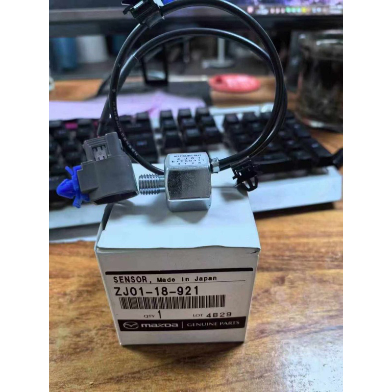 cảm biến kích nổ túi khí mazda  3 (2004-2014) , mazda   323 , premacy