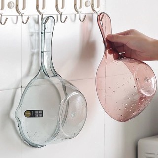 Gáo Múc Nước Bằng Nhựa Cao Cấp Trong Suốt Tiện Lợi