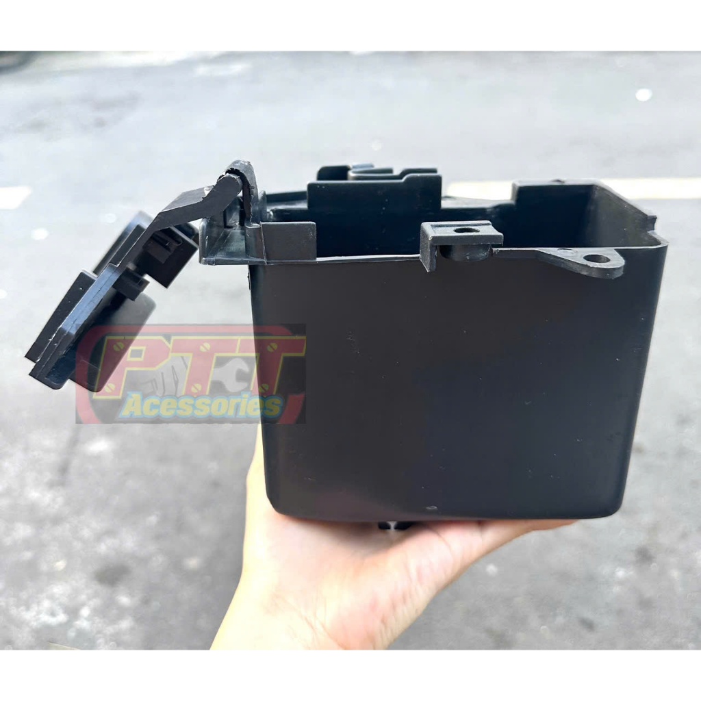 HỘP ĐỰNG BÌNH ẮC QUY XE DREAM