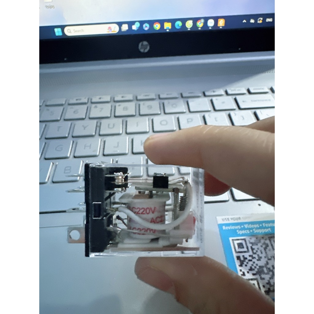 Rơ le kính LY2N-J, relay trung gian 8 chân dẹp lớn có đèn giá rẻ điện áp 12VDC, 24VDC, 220VAC dùng c