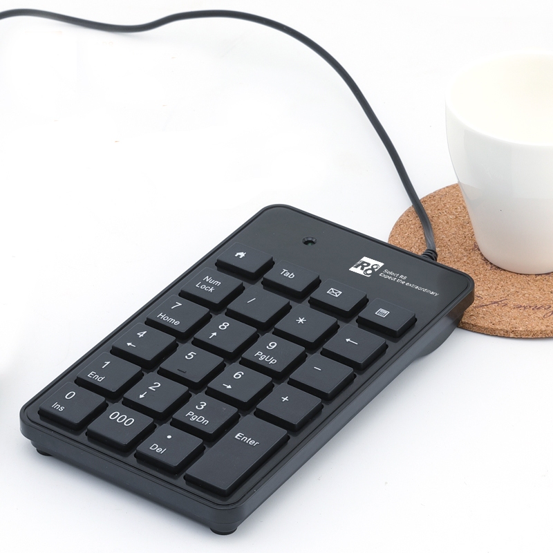 Bàn phím số R8 1810 Có dây kết nối cổng USB