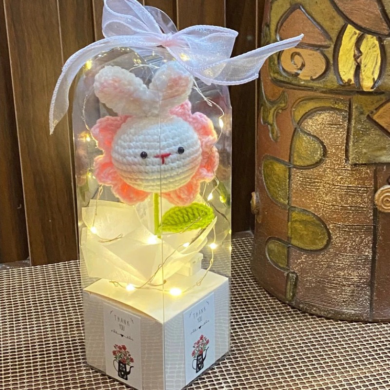 (Hộp hoa+ đèn led) Hộp quà tặng,quà lưu niệm bằng len Handmade