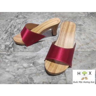 Guốc Gỗ Guốc Mộc Cao 7 Phân Đế Vuông Quai Lụa Bảng Lớn ( đế cao su 2 lớp )