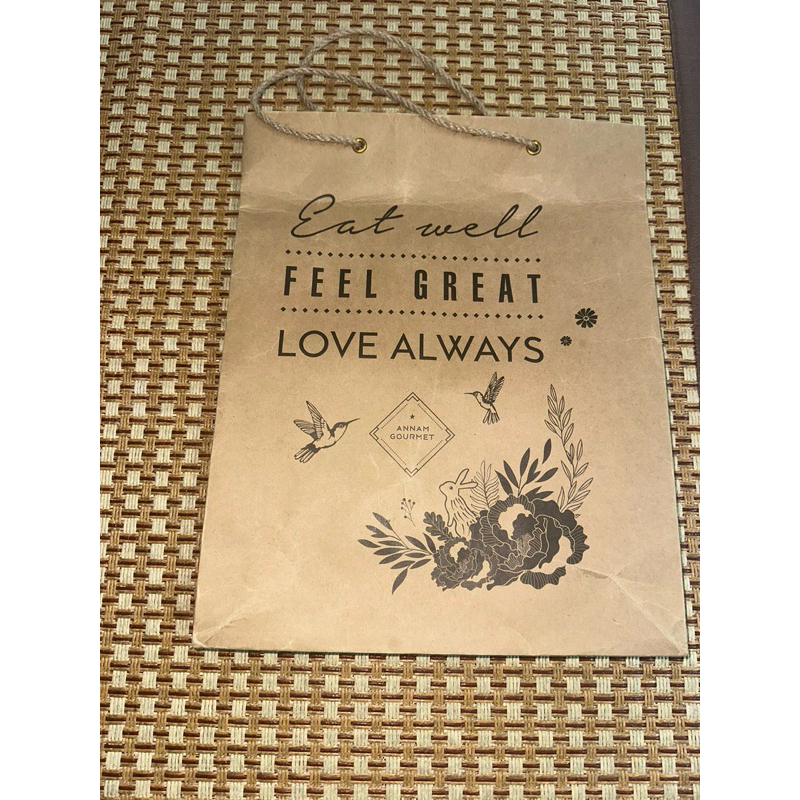 Thanh lý túi giấy auth các brand